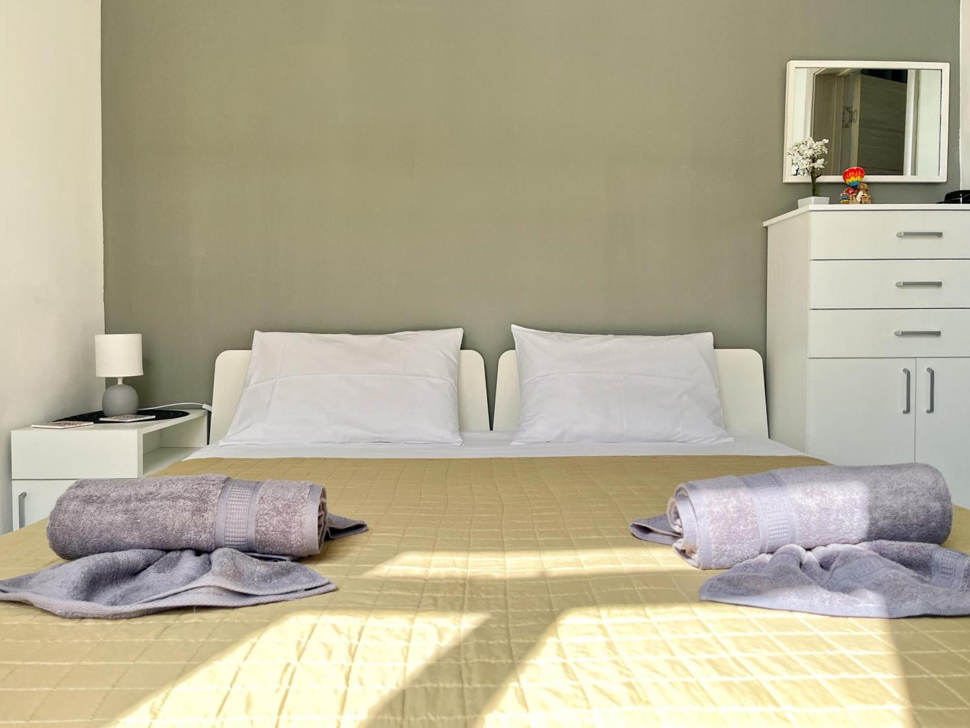 Maria & Matthias - Apartments In Central Of Floriana Esterno foto