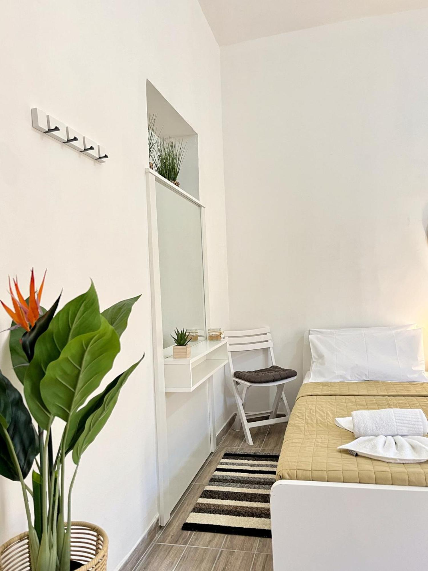 Maria & Matthias - Apartments In Central Of Floriana Esterno foto